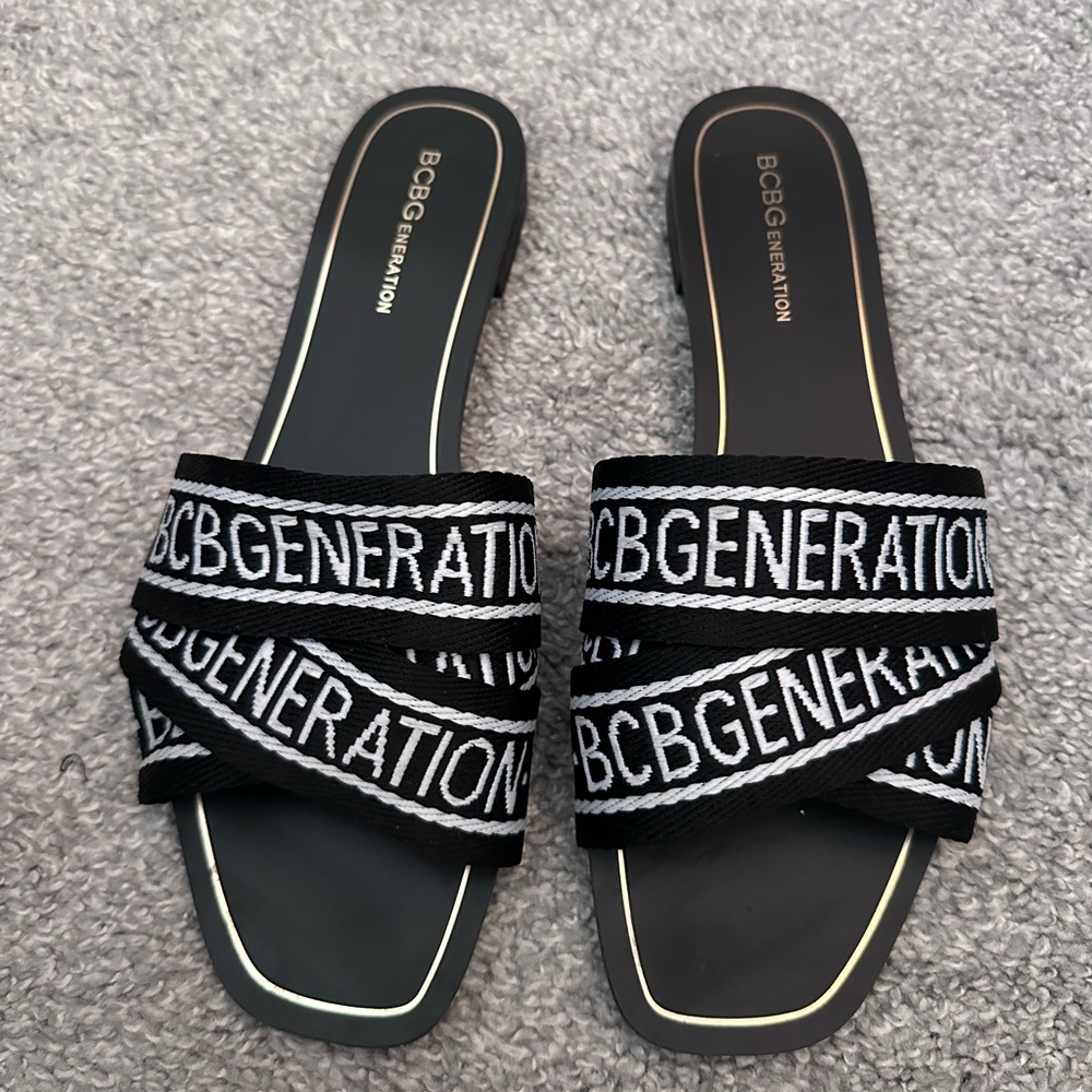 BCBG Generation Black Logo Sandals Size 9.5